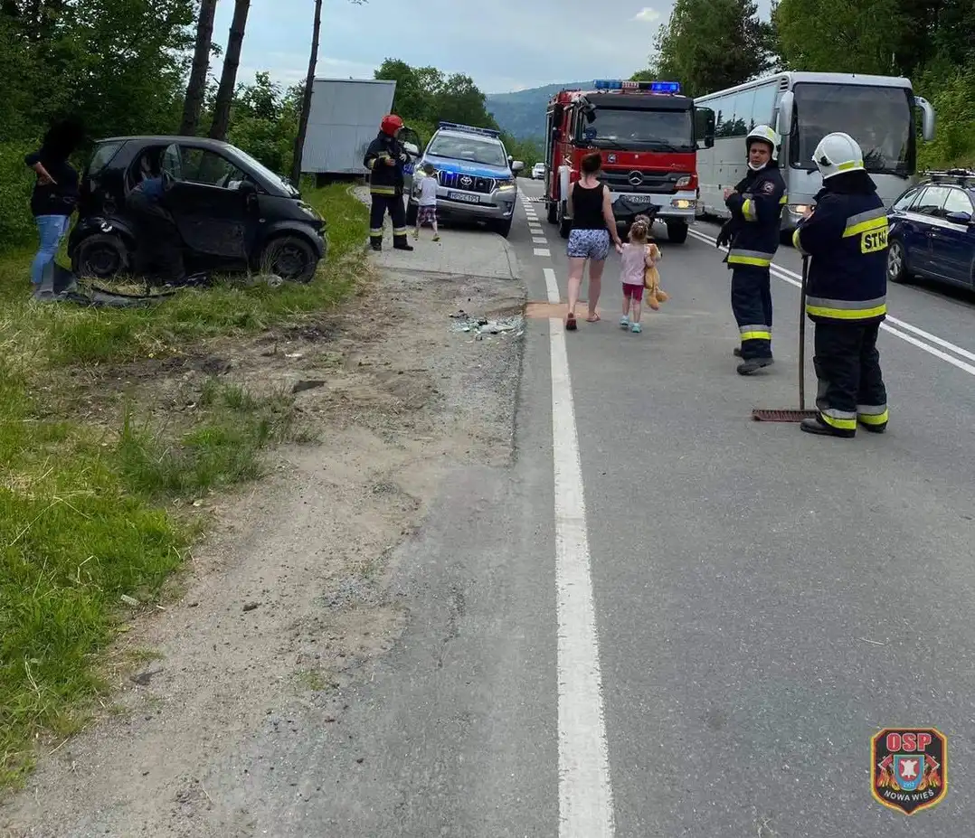 Kraksa w Łabowej. Wśród pasażerów były dzieci