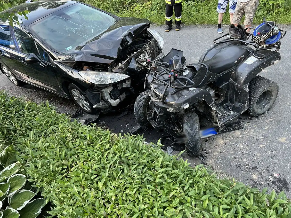 Wypadek w Mszalnicy. Osobówka zderzyła się z quadem