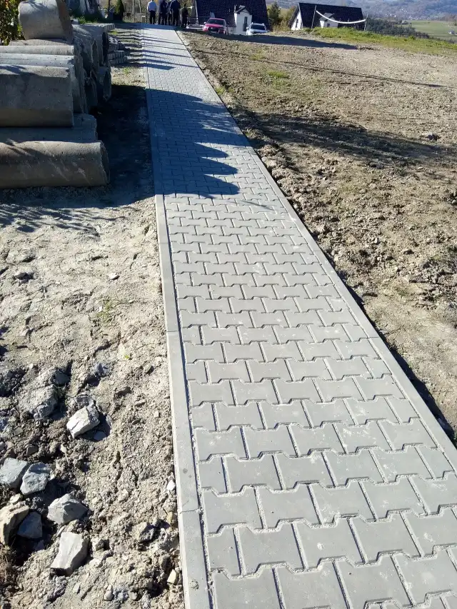 W Gminie Limanowa mieszkańcy mają kolejne boisko wielofunkcyjne