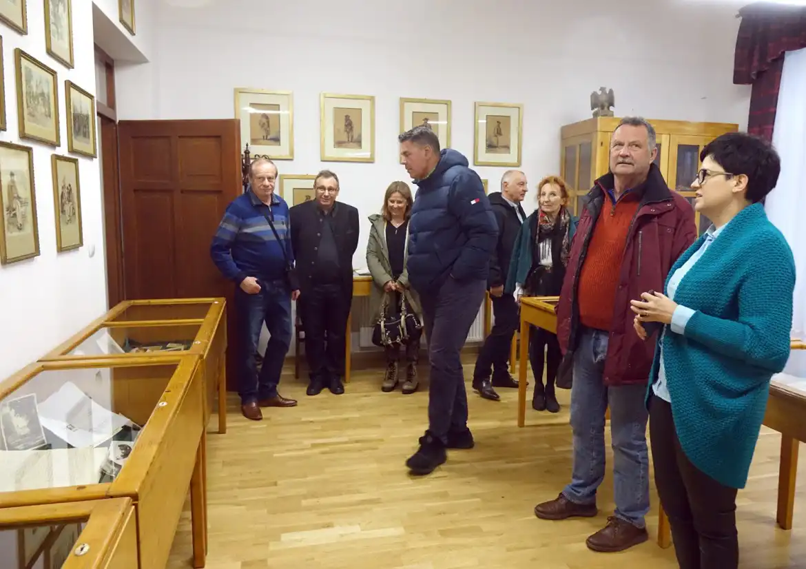Władze powiatu Unna chcą pomóc uchodźcom