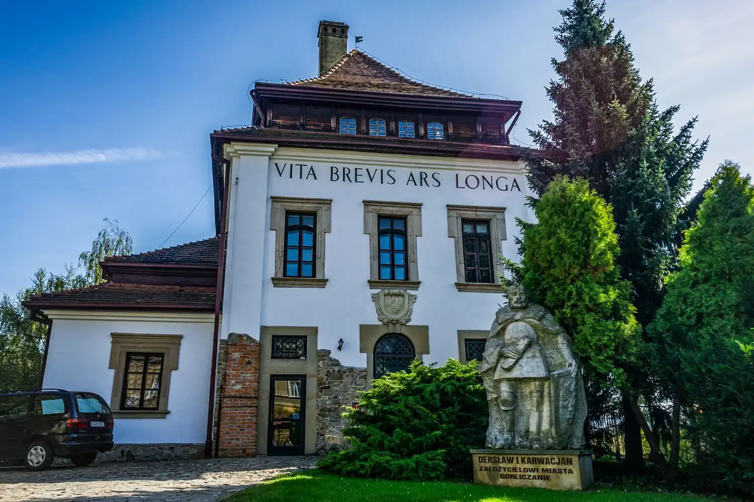 Od 6 maja otwarte wszystkie oddziały Muzeum Dwory Karwacjanów i Gładyszów