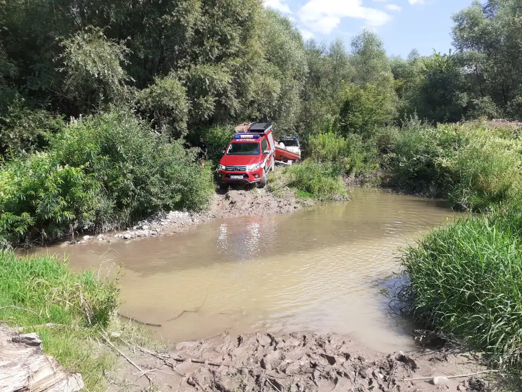 Tragedia w Nowym Sączu. Nie żyje mężczyzna który skoczył z mostu do rzeki Dunajec