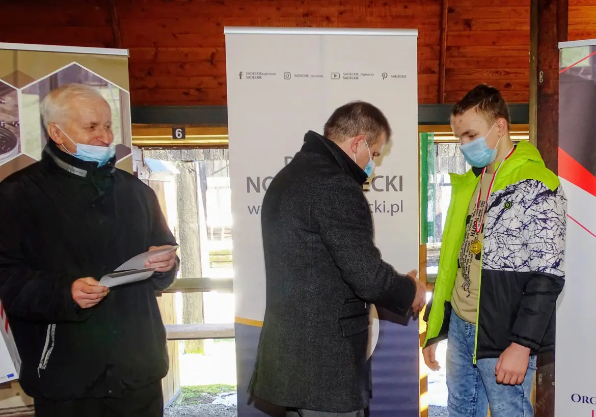 Na strzelnicy LOK w Nowym Sączu odbyły się Otwarte Powiatowe Zimowe Zawody Strzeleckie