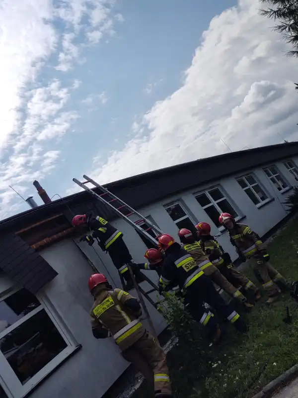 Pożar w jednej ze szkół w Nowym Sączu