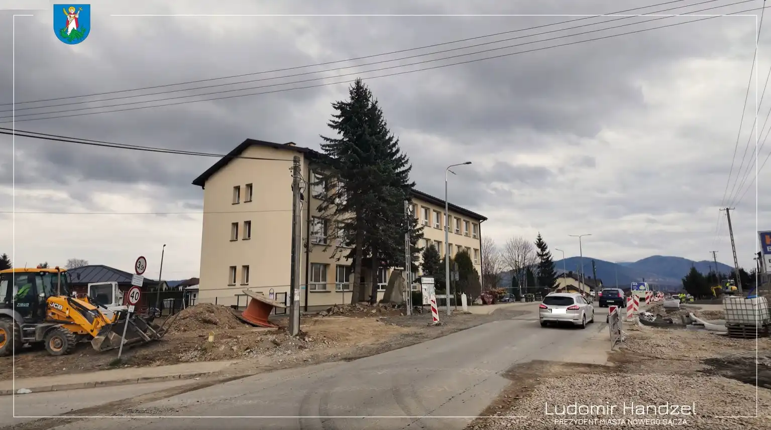 Inwestycje na os. Poręba Mała. Rondo już powstaje, szkoła w planach