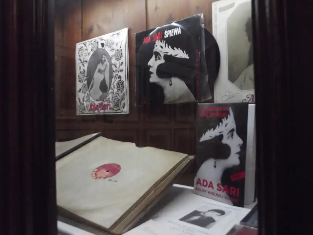 Nowy Salon Ady Sari w Muzeum Regionalnym w Starym Sączu