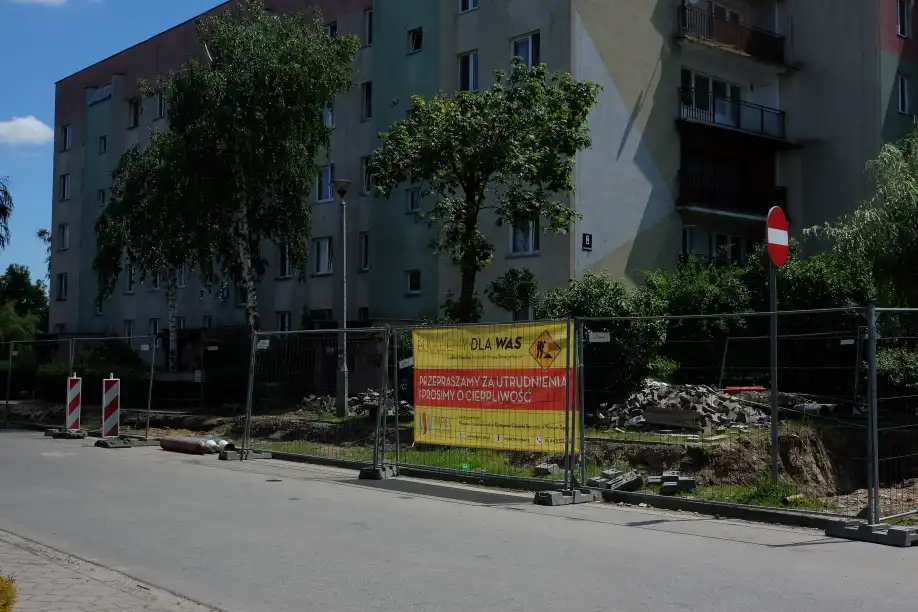 Nowy Sącz: trwa wymiana sieci ciepłowniczej na os. Wojska Polskiego