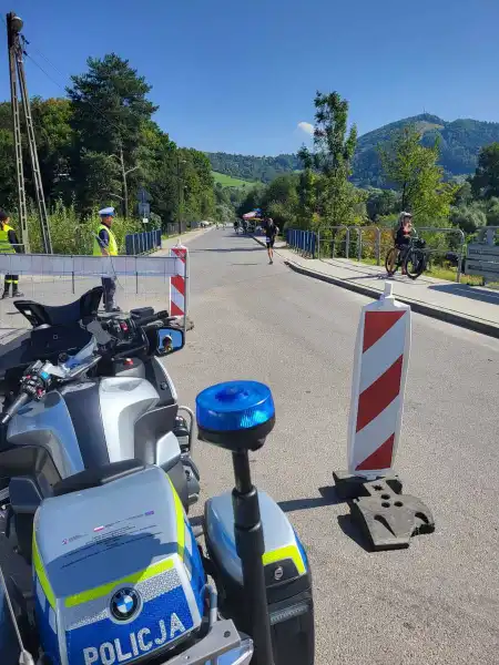 Policjanci z Nowego Sącza i okolicznych miejscowości dbali o bezpieczeństwo i porządek podczas 14. Festiwalu Biegowego