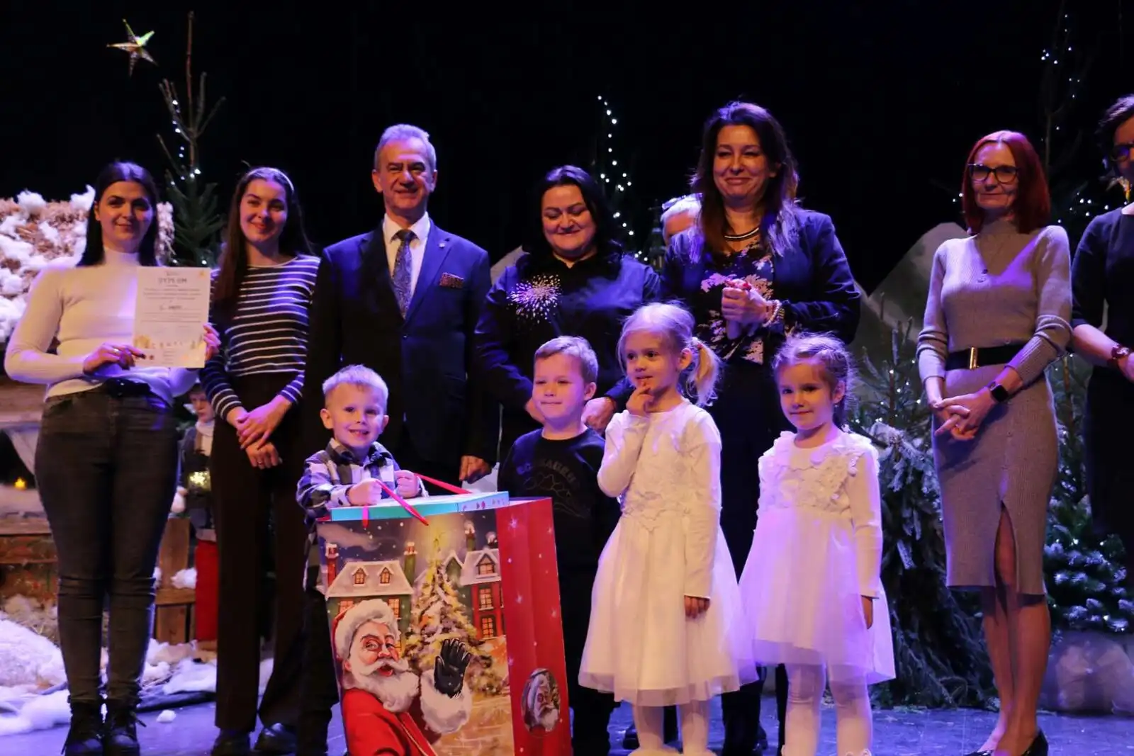 Świąteczny klimat w Limanowej. XII Międzyprzedszkolny Konkurs Kolęd i Pastorałek