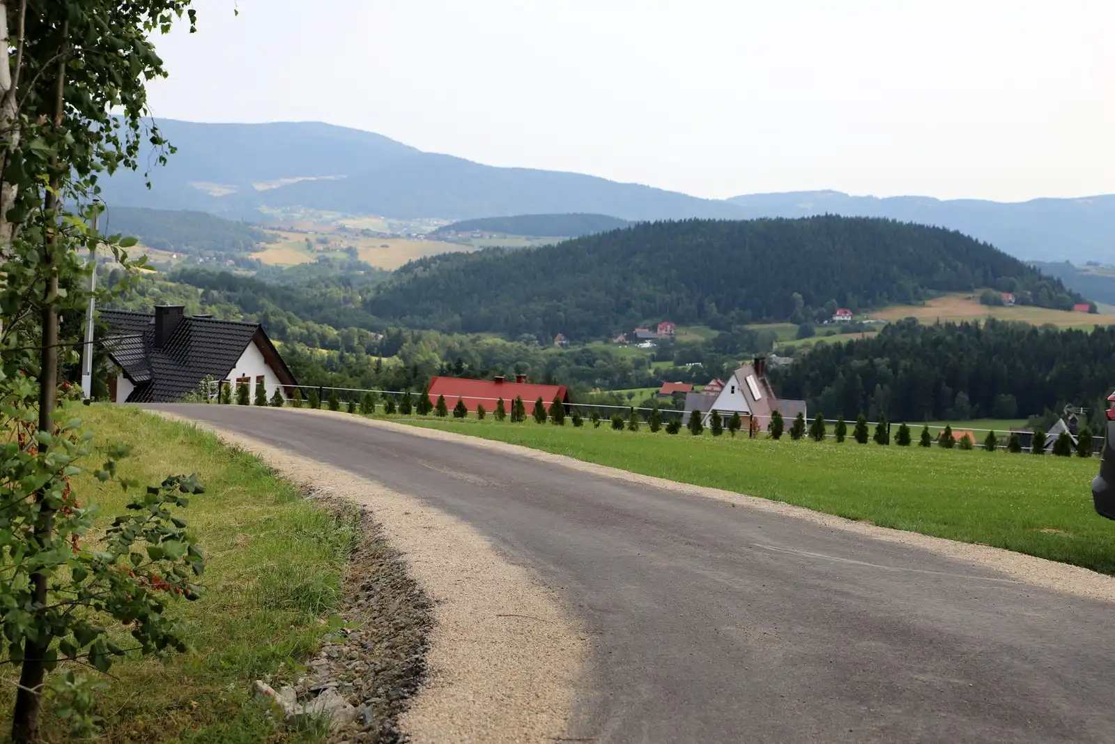 Zakończyły się prace modernizacyjne czterech dróg dojazdowych w Gminie Limanowa