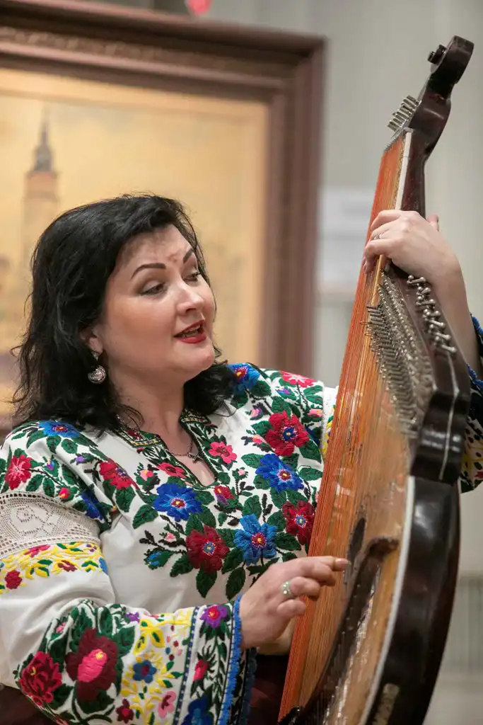 Koncert ukraińskich bandurzystek w Muzeum Okręgowym