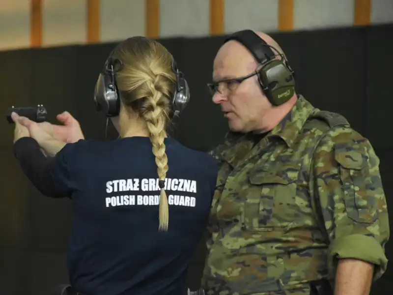 Funkcjonariusze KaOSG będą ochraniać granice Macedonii