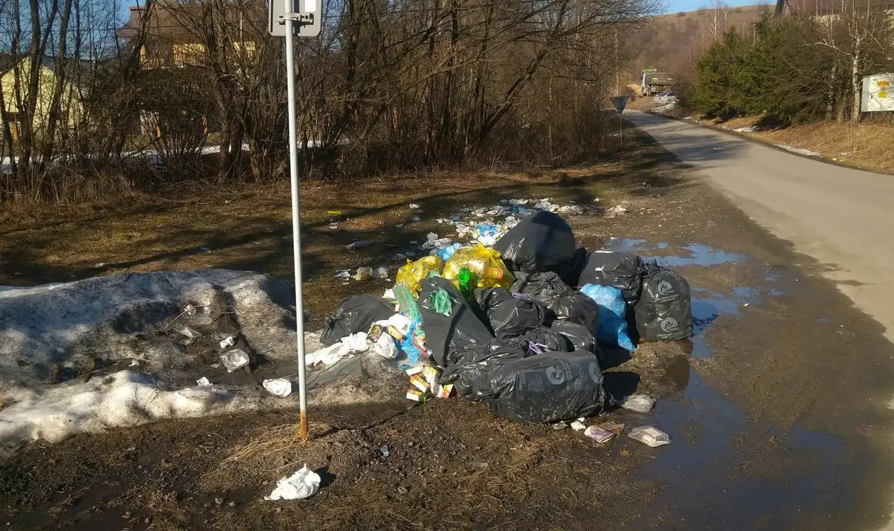 Kolejny przypadek zaśmiecania na terenie Gminy Korzenna