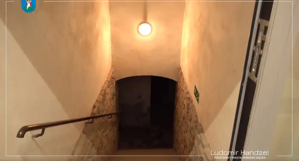 Będzie kompleksowy remont Pałacu Młodzieży. Umowa podpisana