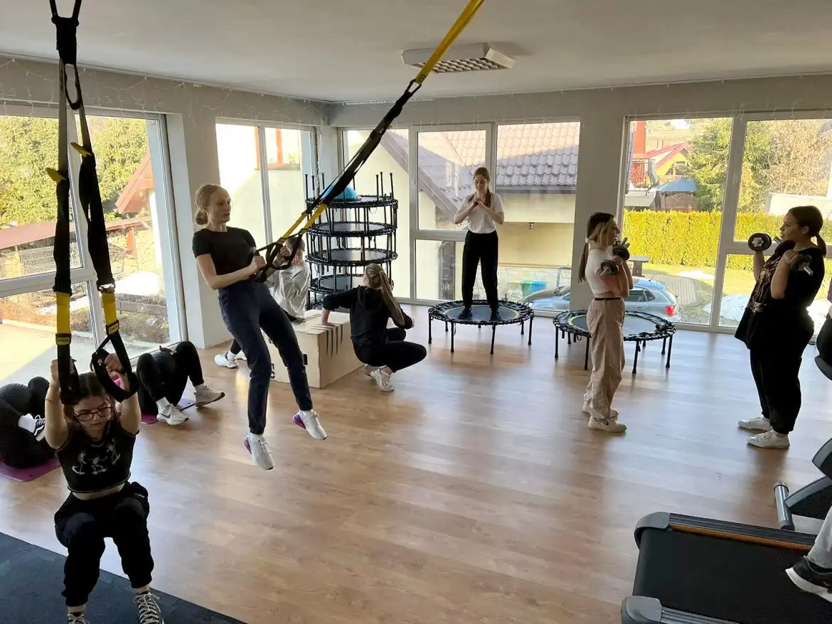 Uczniowie ZSP w Krynicy-Zdroju uczestniczyli w zajęciach fitness