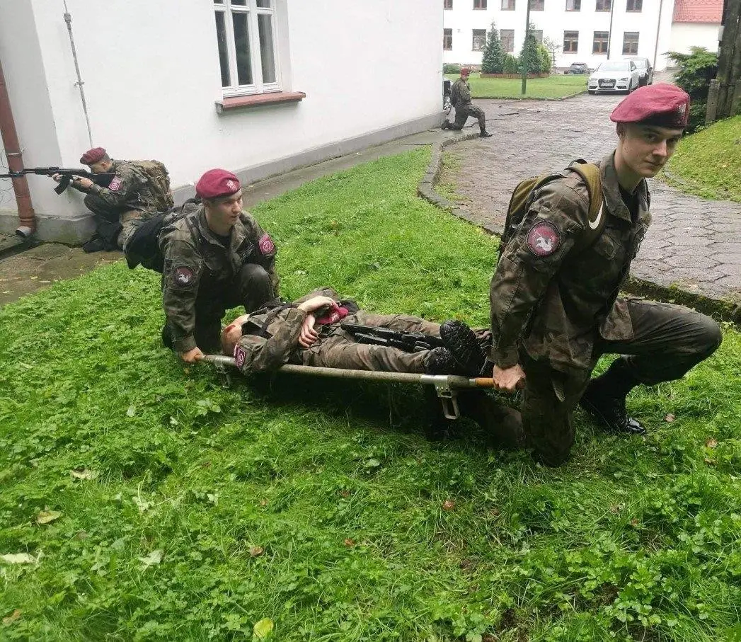 Zespół Szkół w Marcinkowicach kształci przyszłych żołnierzy
