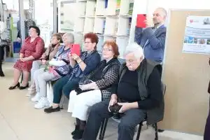 Wernisaż wystawy prac Zofii Stanisz – Zoń pn. „Pouring – Poznaj tajemnice kolorów”