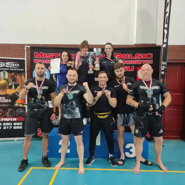 Sportowe sukcesy policjantów z KPP w Limanowej