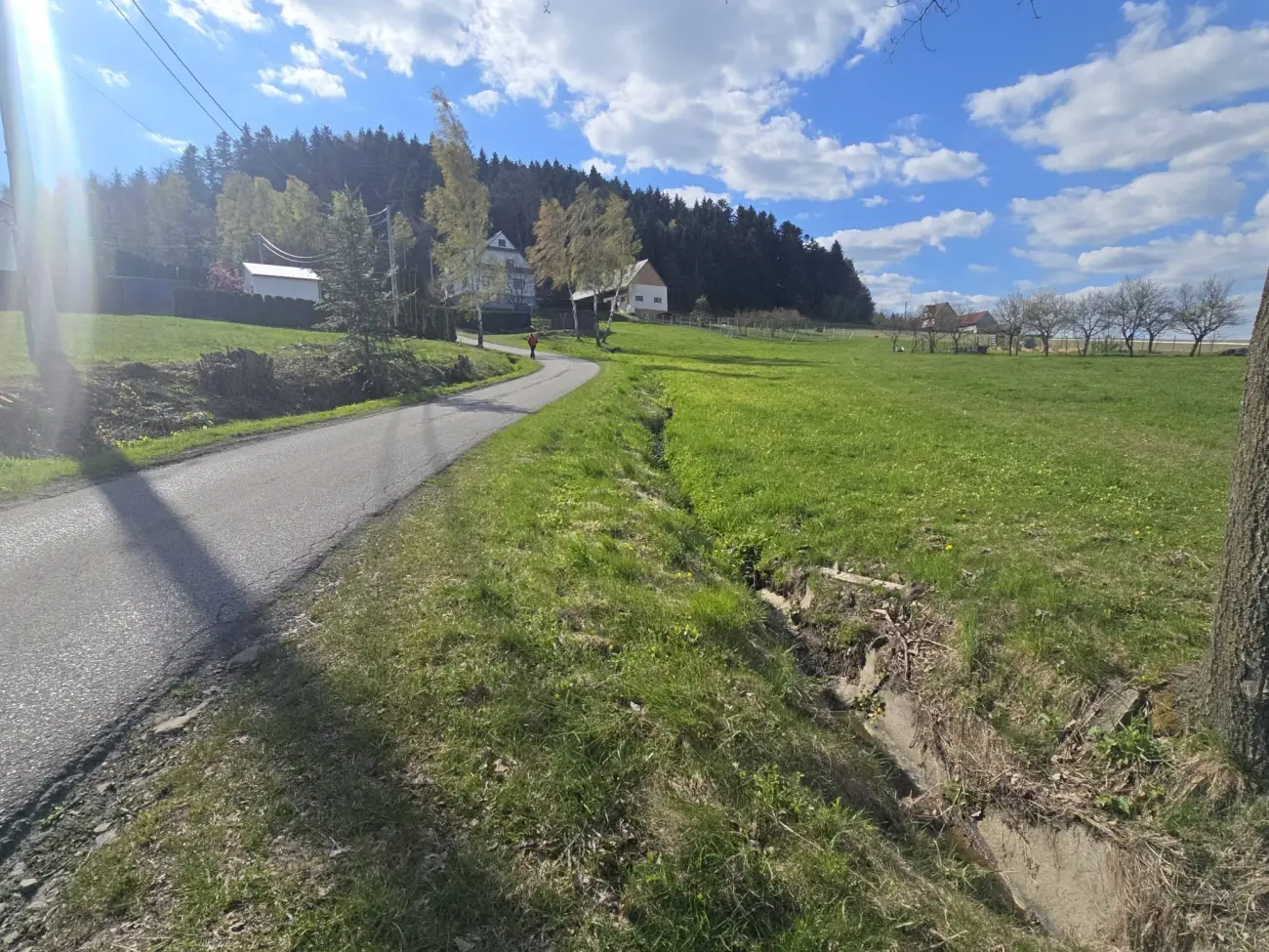 Nowa inwestycja w Gminie Łukowica. Prace drogowe na Ogrojcu