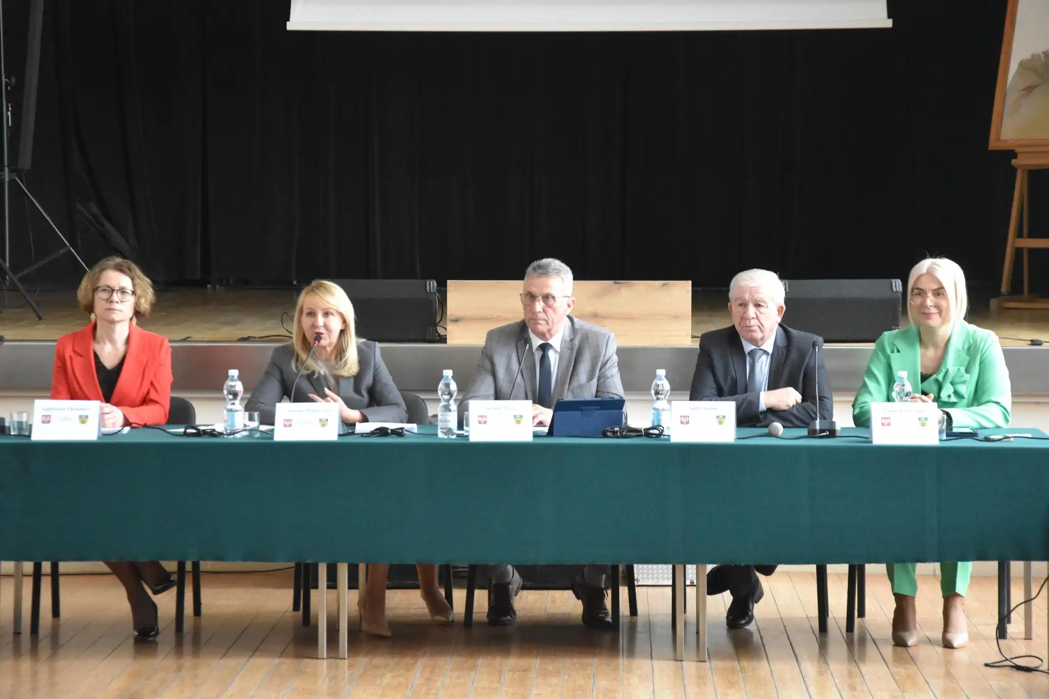 XI Sesja Rady Gminy Podegrodzie. Nowe uchwały i ważne decyzje dla Gminy