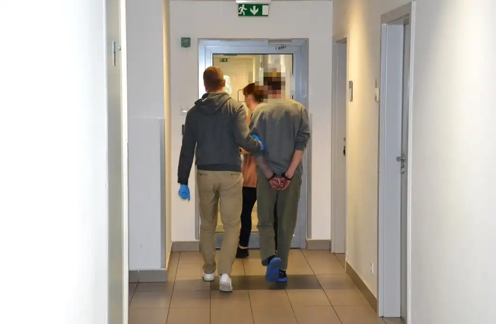 Zuchwałe oszustwo w Nowym Sączu. Sprawcy w rękach policji