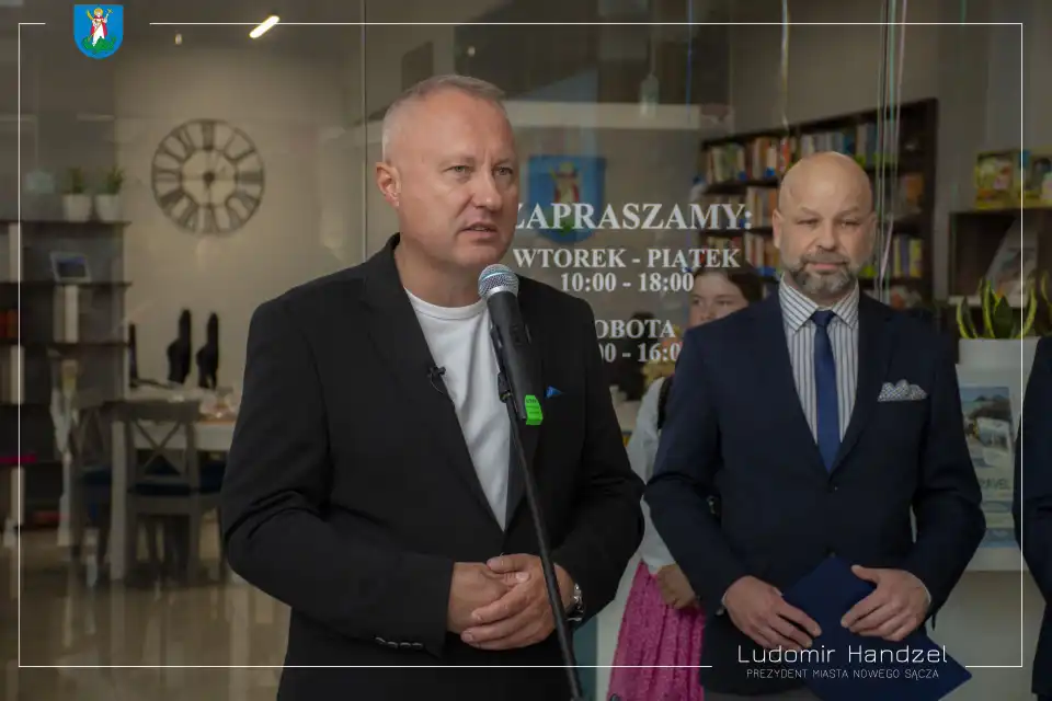 W Galerii Sandecja otwarto nową filię Sądeckiej Biblioteki Publicznej