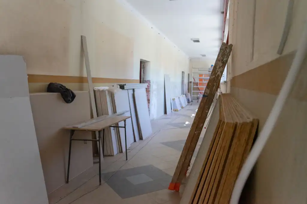 Trwa modernizacja budynku Zespołu Szkolno-Przedszkolnego w Stróżach