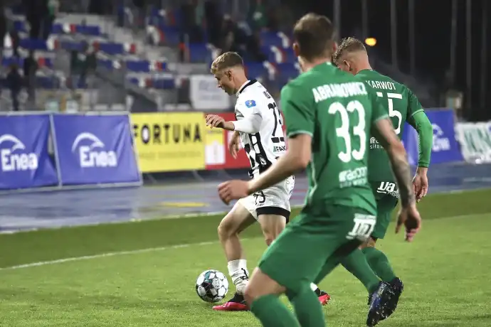 Drużyna Sandecji przegrywa w meczu z Radomiakiem