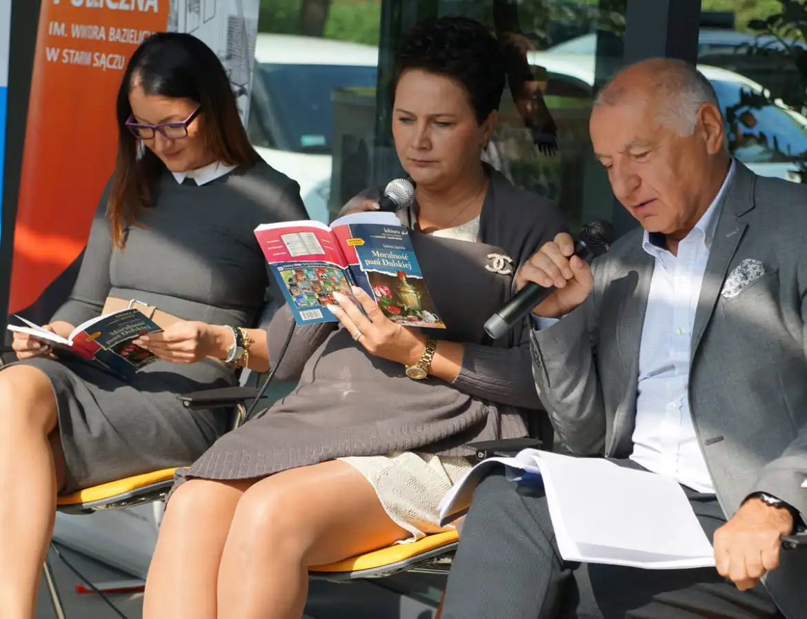 Narodowe Czytanie sztuki Gabrieli Zapolskiej w Bibliotece Publicznej w Starym Sączu