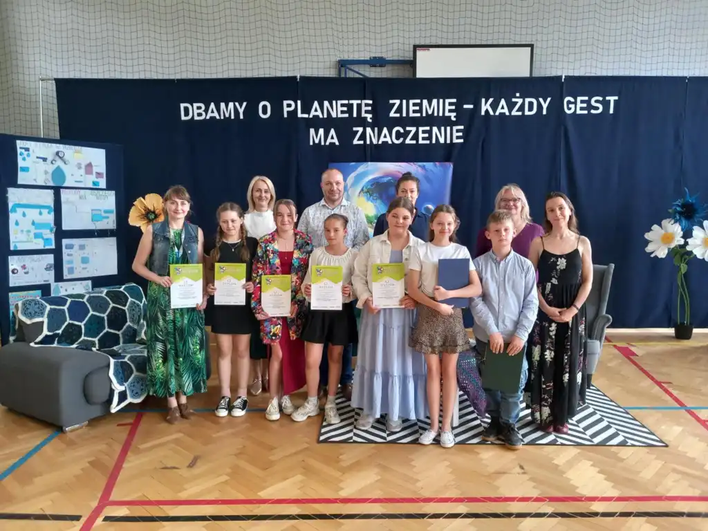 Ekologiczne spotkanie w Młyńczyskach. Uczniowie z nagrodą i inspiracją do działania