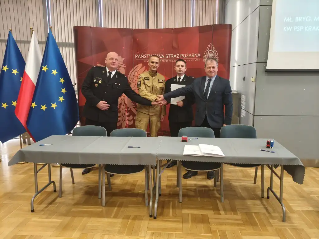 OSP Moszczenica z nowymi możliwościami dzięki dronom w działaniach ratowniczych