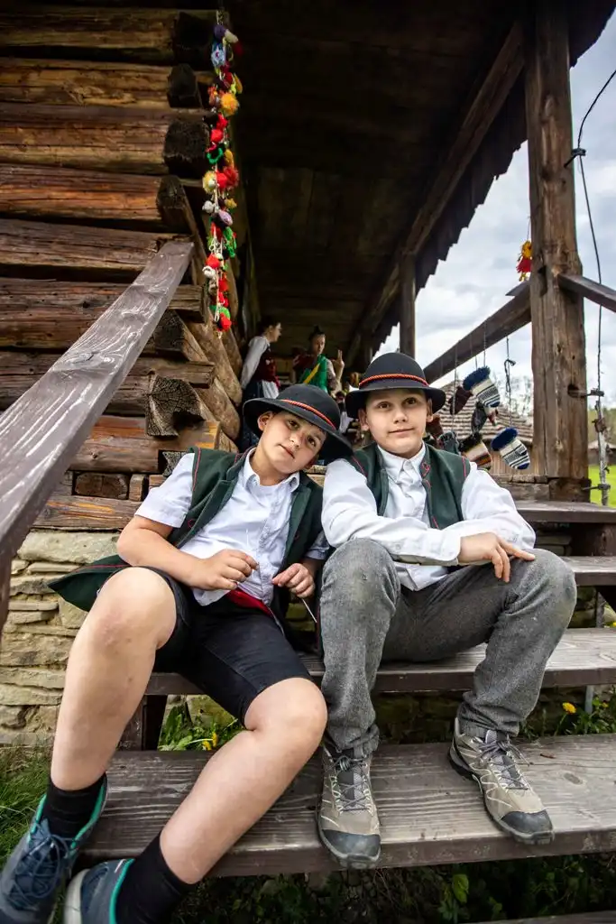 Rękawice furmańskie w sądeckim skansenie