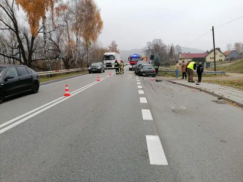 Kraksa na DK 75 w Tęgoborzy