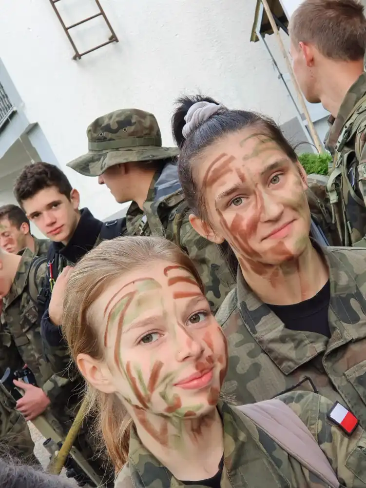 Na tym obozie przyszli policjanci i wojskowi przeszli prawdziwą szkołę życia