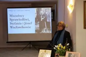 Mszana Dolna upamiętniła Bohaterów. Tablica Pamiątkowa dla Stefanii i Józefa Wacławików
