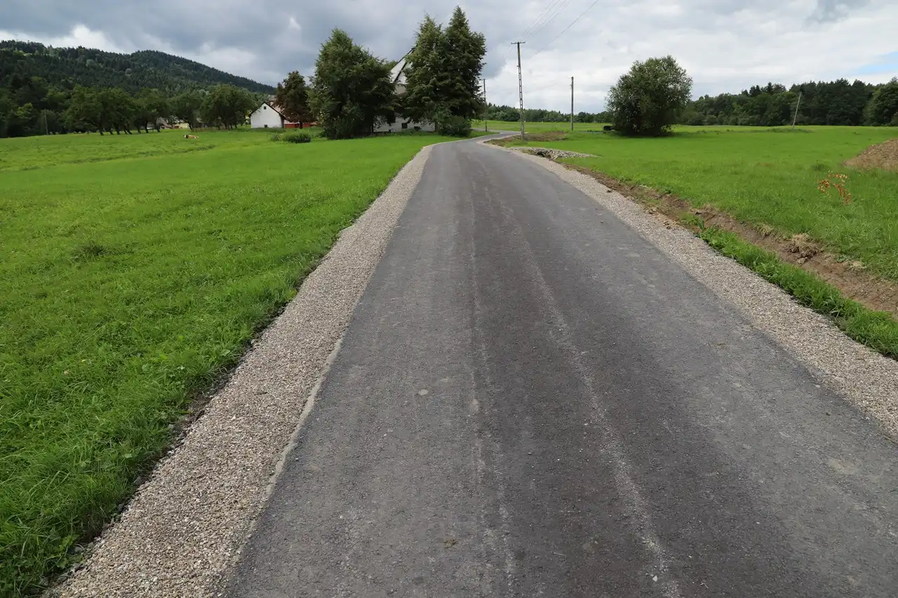Gmina Limanowa: Kolejne odcinki dróg oddane do użytku