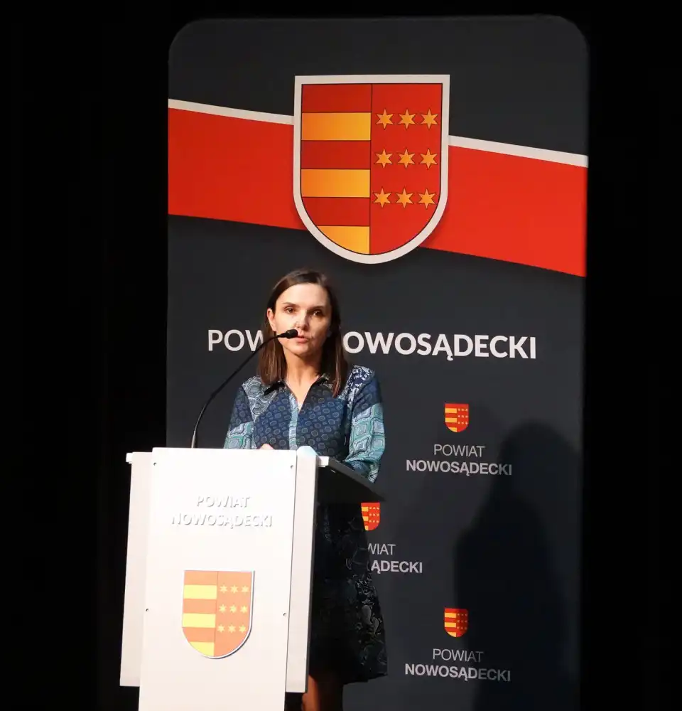 O inwestycjach drogowych na Sesji Rady Powiatu Nowosądeckiego