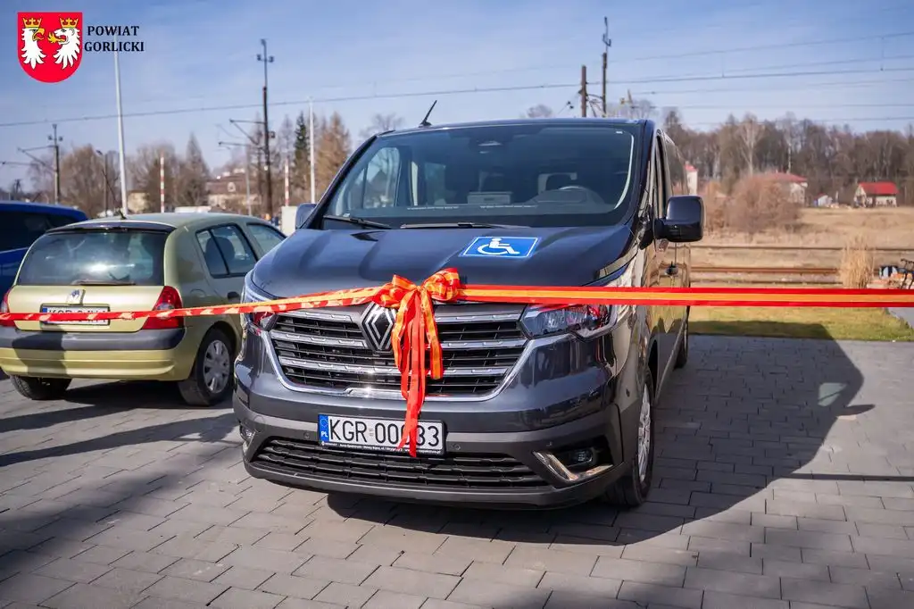Nowy mikrobus dla Warsztatów Terapii Zajęciowej w Bieczu