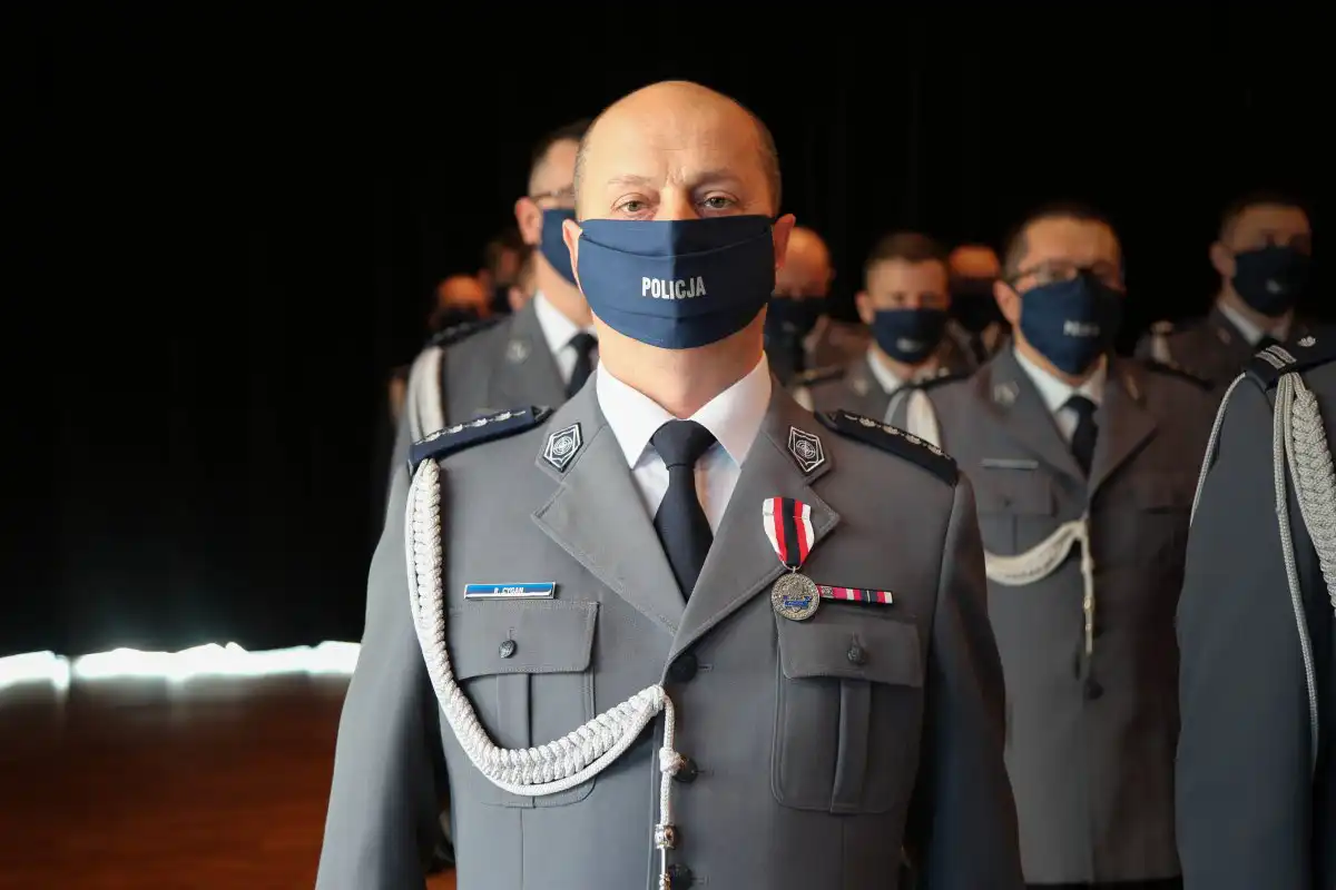 Nowi policjanci w jednostkach małopolskiego garnizonu Policji. Również w Komendzie w Gorlicach oraz Limanowej