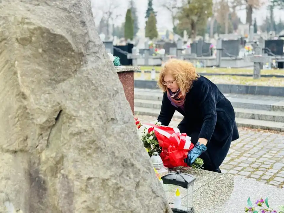 Hołd Bohaterom. Upamiętnienie Armii Krajowej w Nowym Sączu