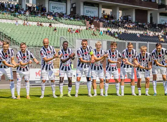 Piłkarski rollercoaster w 2. Lidze. Sandecja pokonuje GKS Jastrzębie 3:2