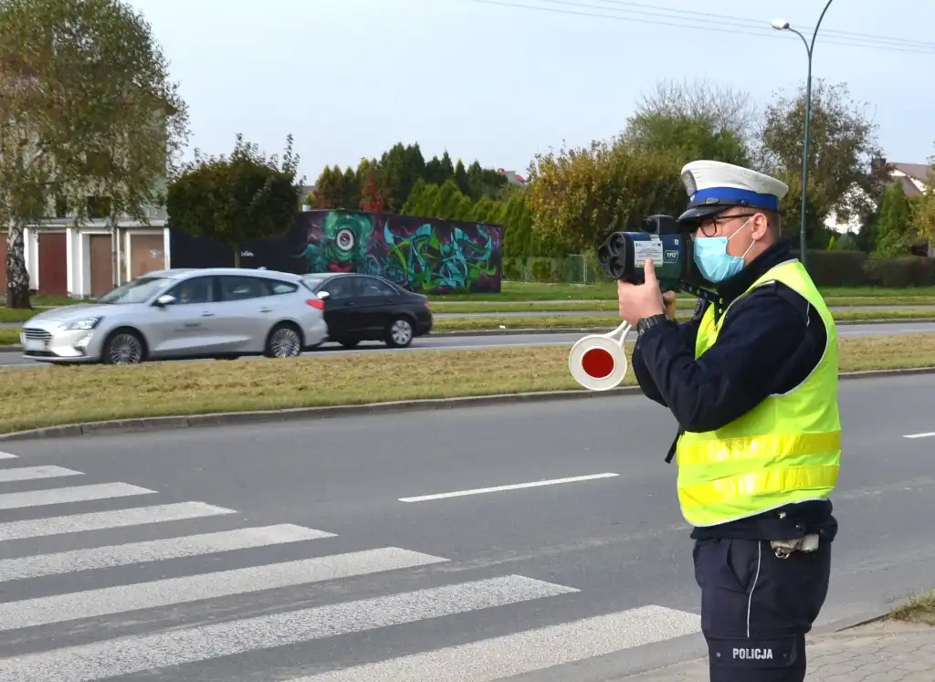2 wypadki, 28 kolizji drogowych i 2 osoby ranne - bilans majówki na sądeckich drogach