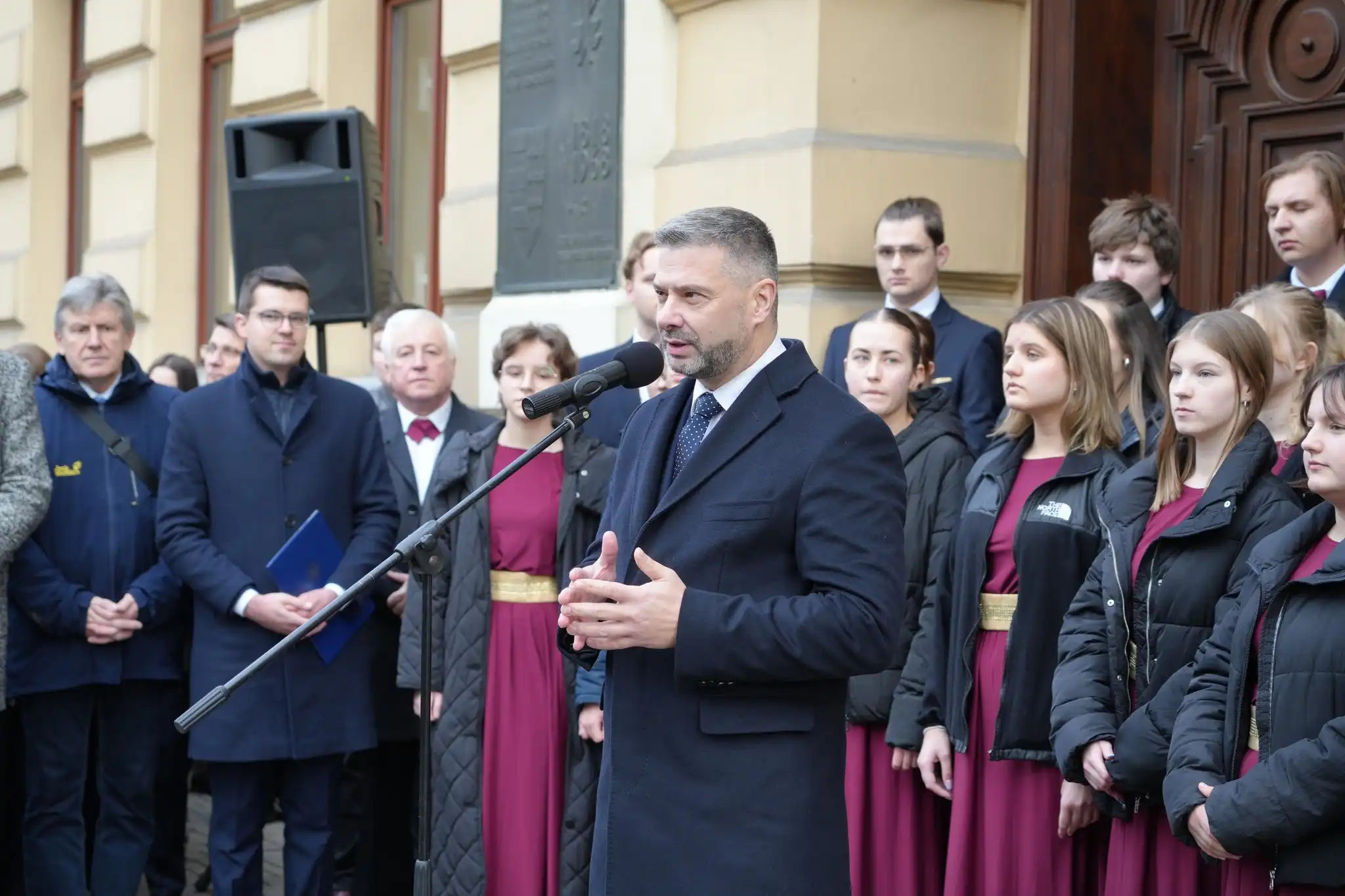 Wieniawa-Długoszowski na stałe w historii Nowego Sącza. Odsłonięto tablicę pamiątkową
