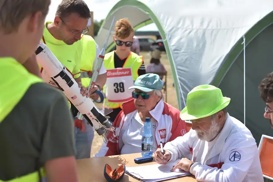 Muszynianie z workiem medali na Mistrzostwach Polski Modeli Kosmicznych