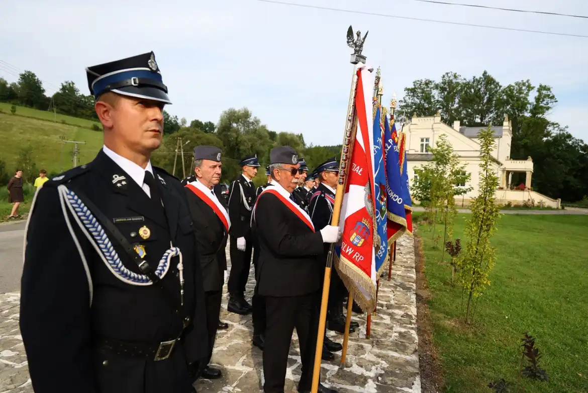 Pamięć o bohaterach żywa: wzruszające uroczystości w Wojnarowej