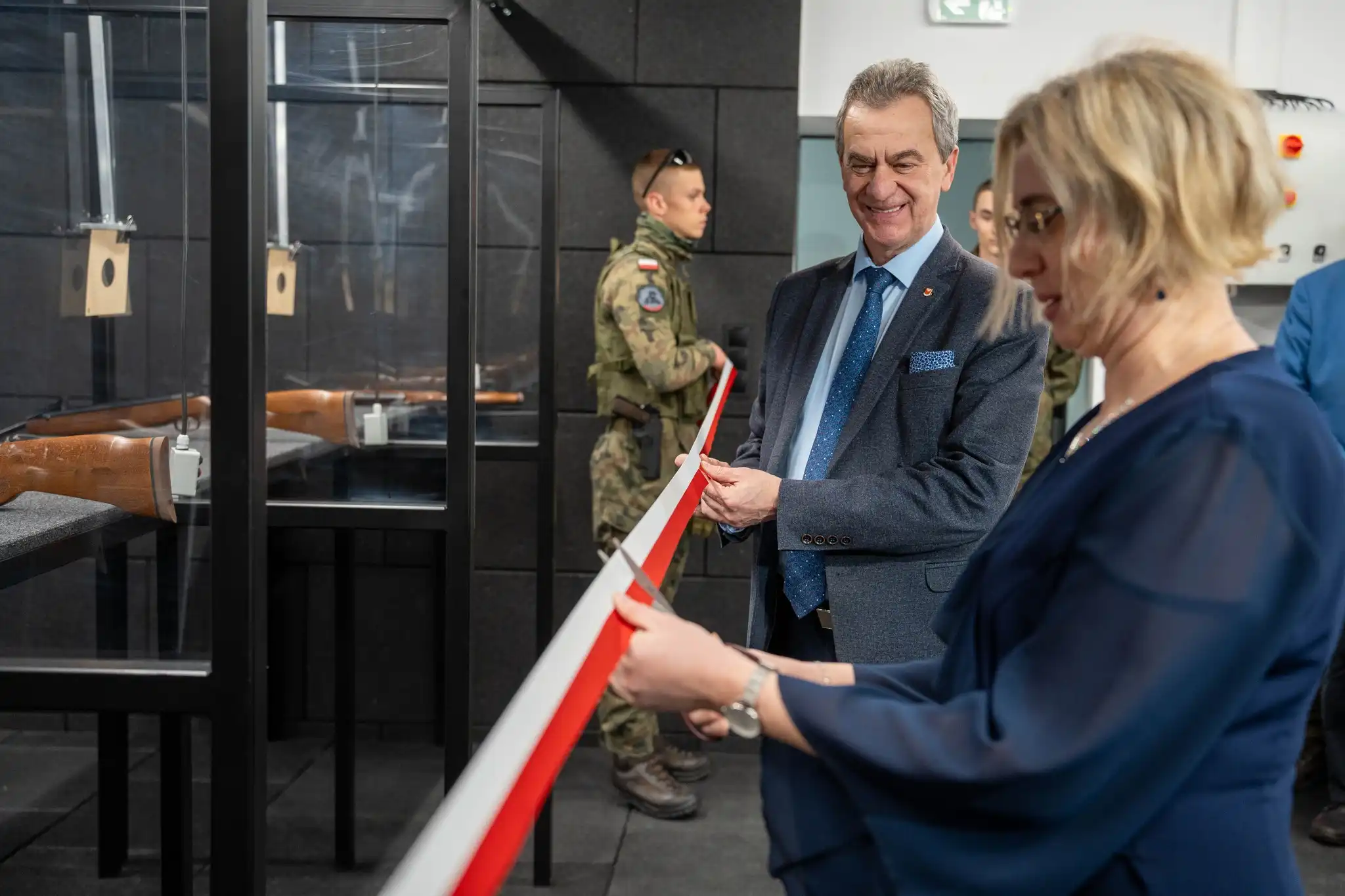 Nowoczesna strzelnica pneumatyczna w Zespole Szkół im. KEN w Tymbarku