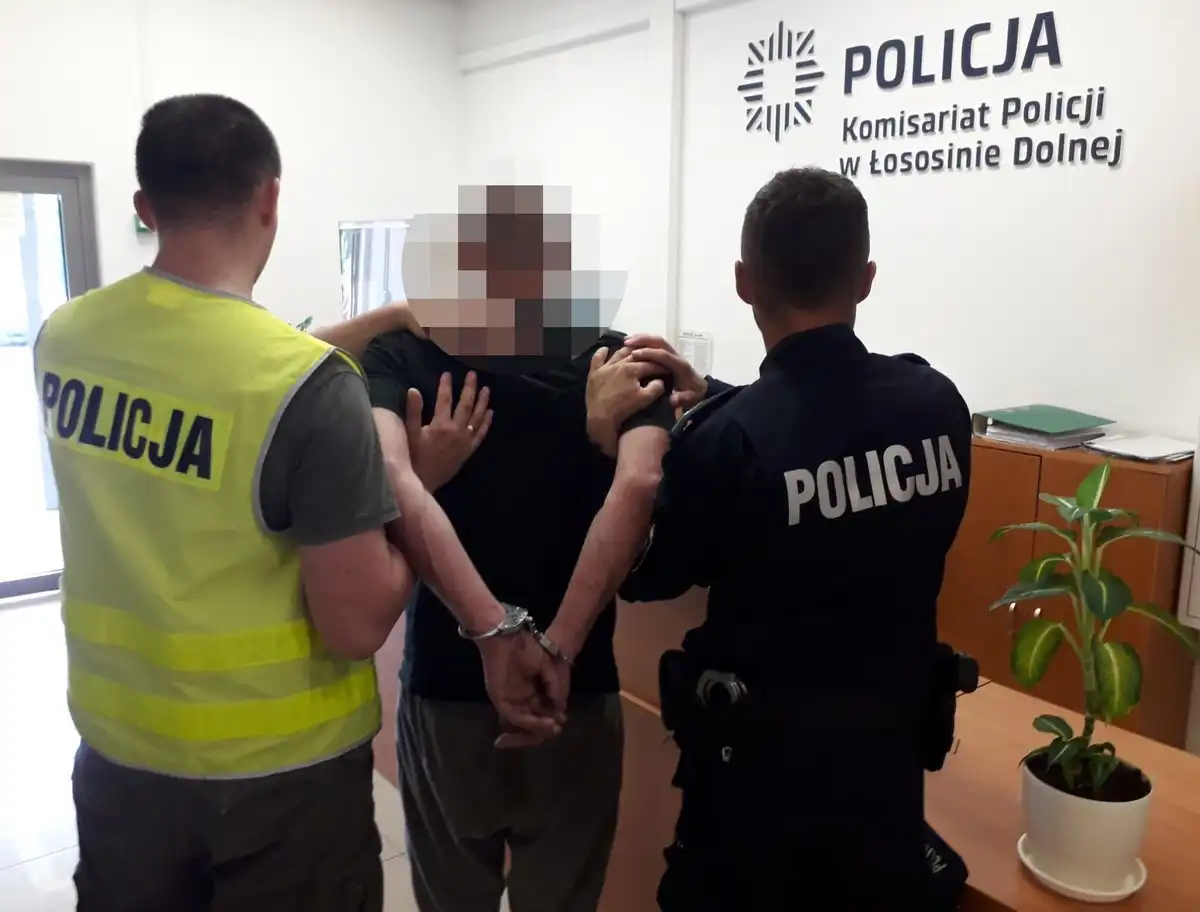 Nowy Sącz: Pijany kierowca spowodował kolizję i odjechał z miejsca zdarzenia
