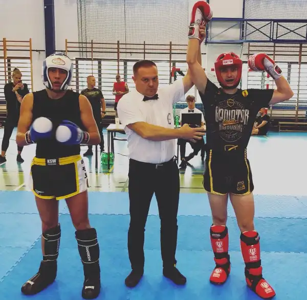 Grybowski policjant wywalczył srebrny medal na Mistrzostwach Polski w Kickboxingu