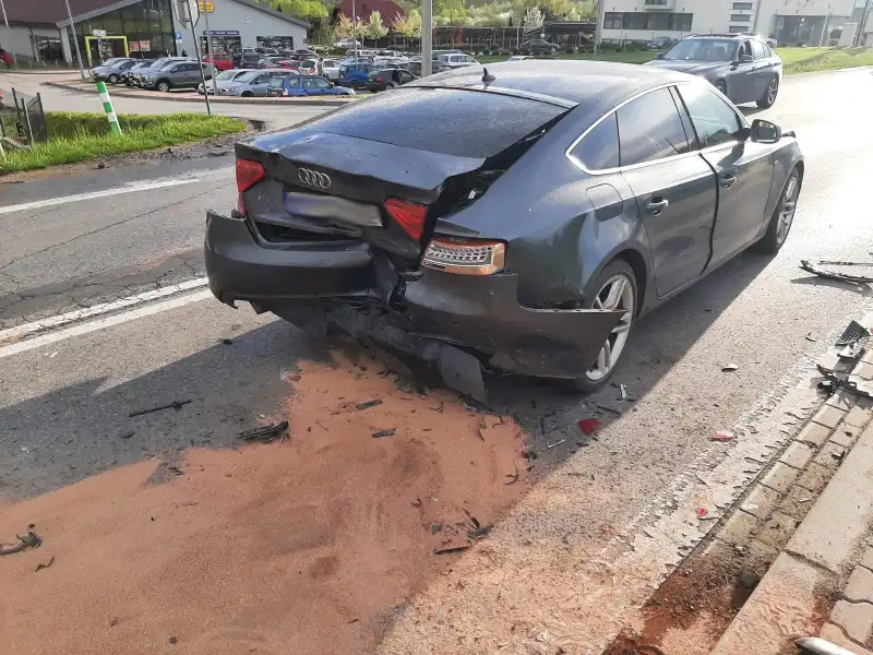 Wypadek w Łącku. Jedna osoba poszkodowana