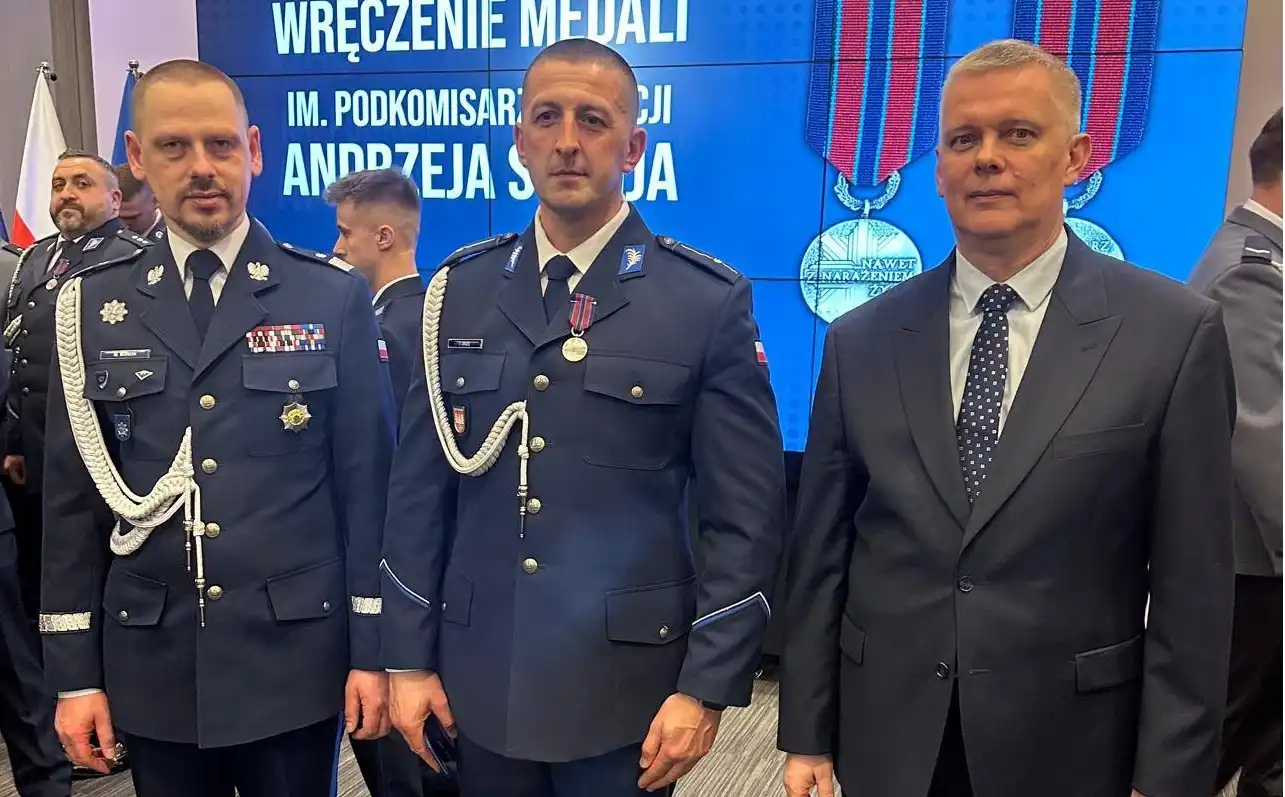 Bohaterski policjant z Mszany Dolnej uhonorowany medalem im. podkom. Andrzeja Struja